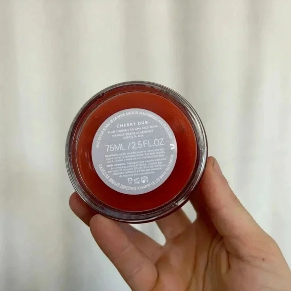 NWT Fenty Skin Cherry Bub BLAH 2 Bright AHA Face Mask - FULL SZ - 2.5 Oz - Picture 10 of 11